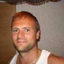 Looking for a Connection Beyond the Motor City Noise