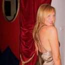 Sexy Adriana from Detroit Wants to Swap Naughty Pics!